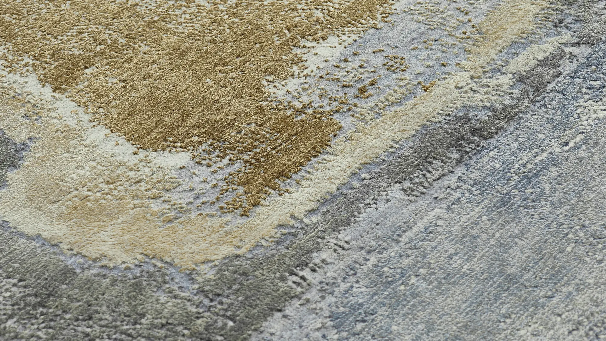 фото ковра ABSTRACTIO PJ-184 GREY GOLD от магазина HandsGallery
