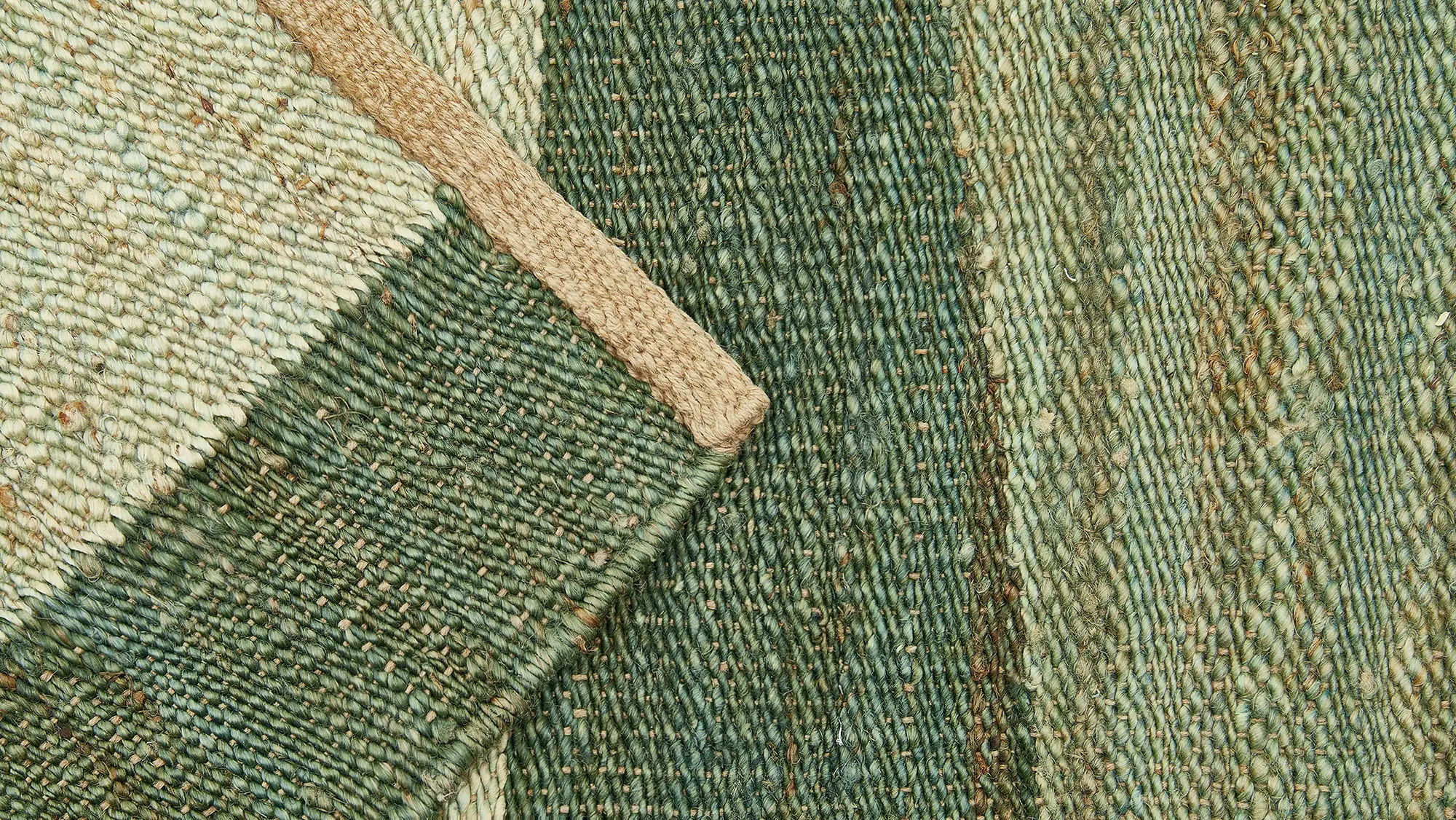 фото ковра DHURRIE Light Turquoise/Green Blue Slate от магазина HandsGallery