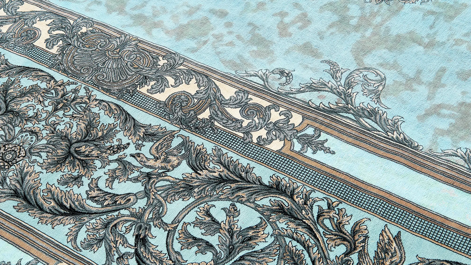 фото ковра TIMELESS Qum (Renaissance style) от магазина HandsGallery
